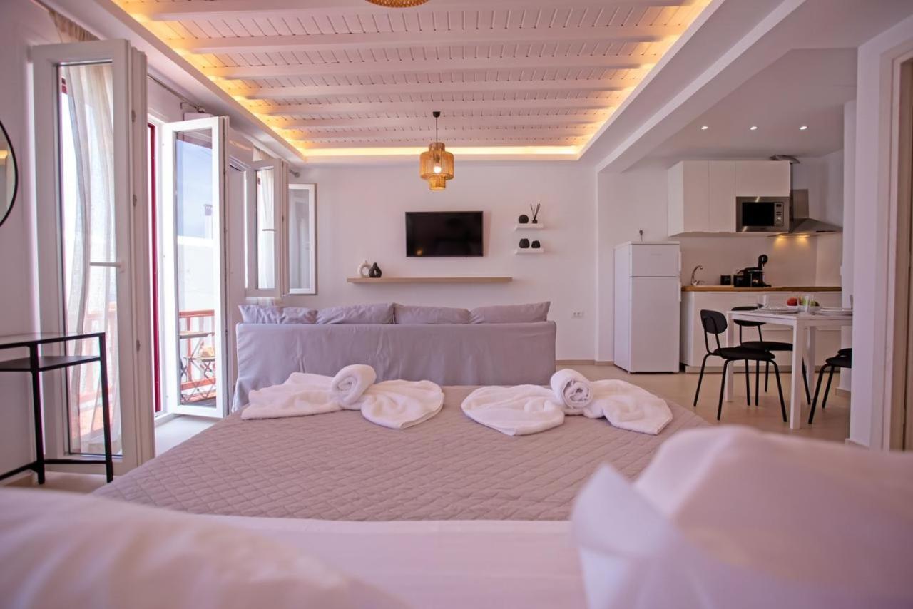 The Lavish Suite Mykonos Town Esterno foto