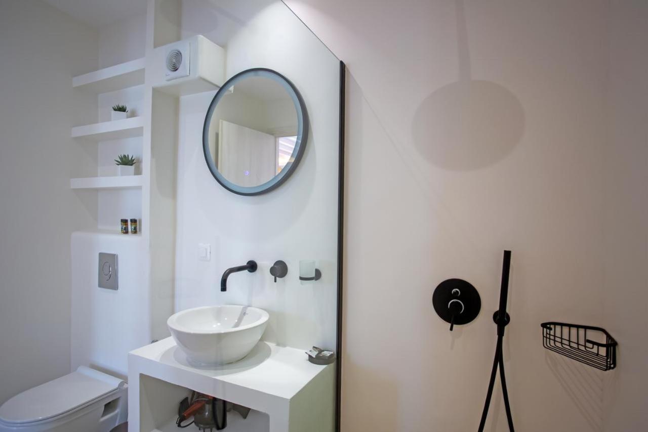 The Lavish Suite Mykonos Town Esterno foto