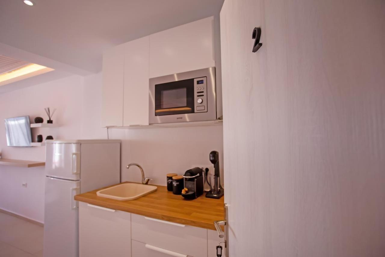 The Lavish Suite Mykonos Town Esterno foto
